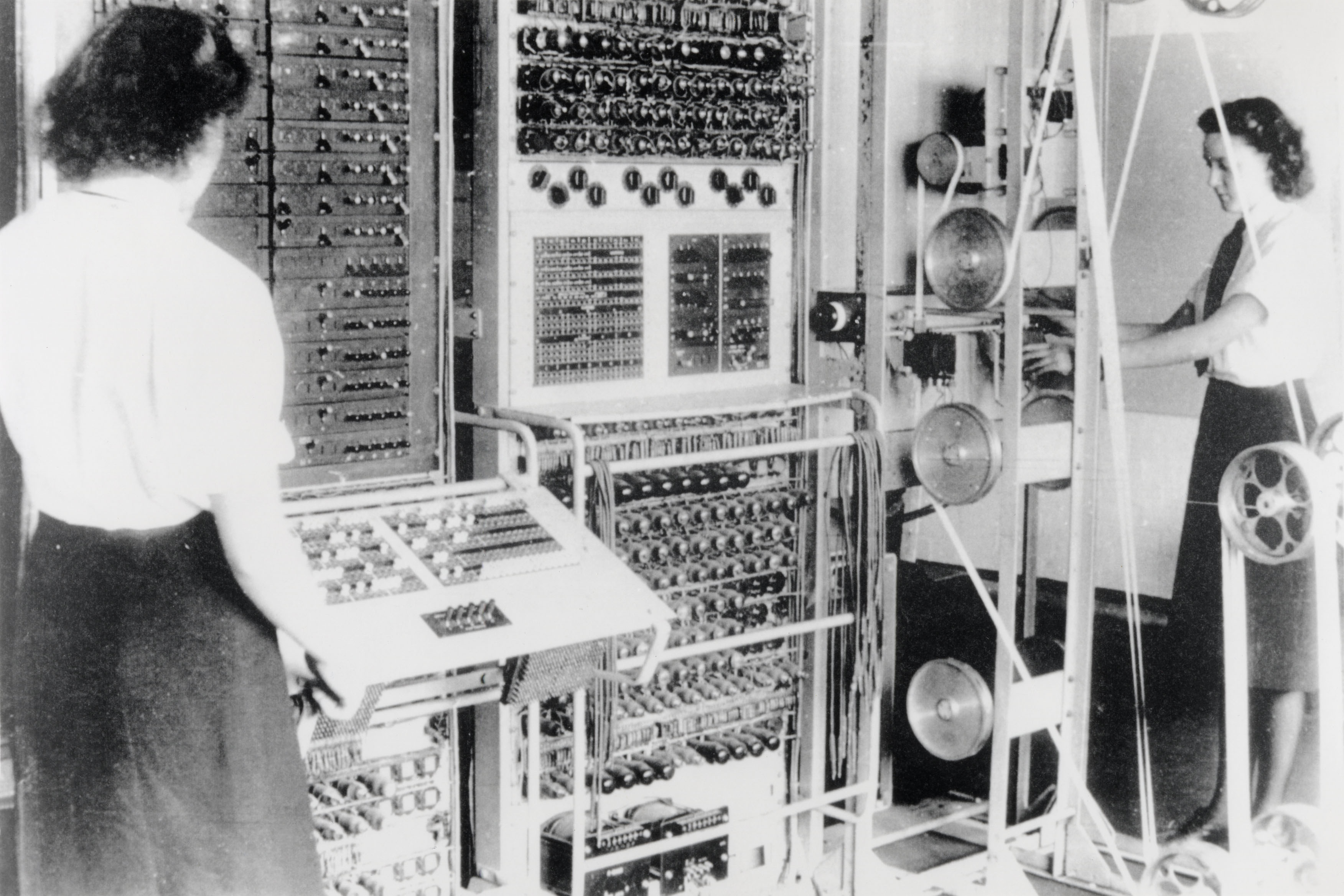 The Colossus Computer, circa 1943